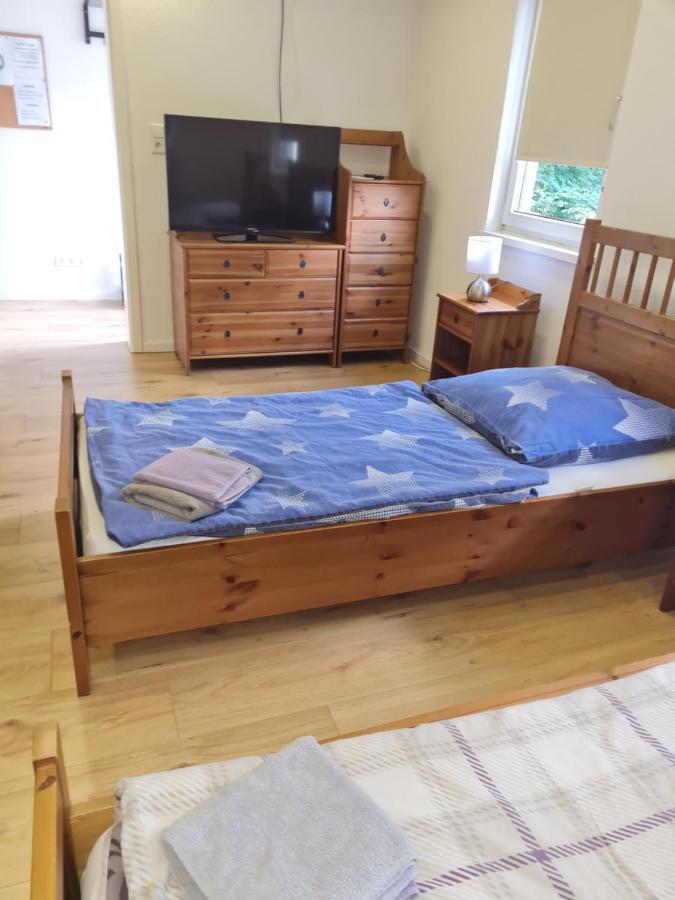Hostel Haupt 3 Eningen unter Achalm Zewnętrze zdjęcie